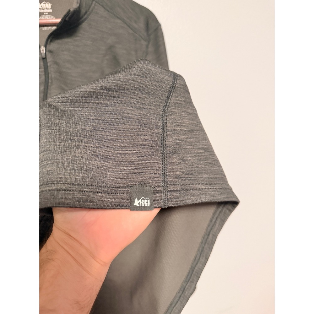 REI‎ Co-op Quarter Zip Pullover Medium Gray Fleece Layering Fall Winter Athletic - Picture 7 of 7
